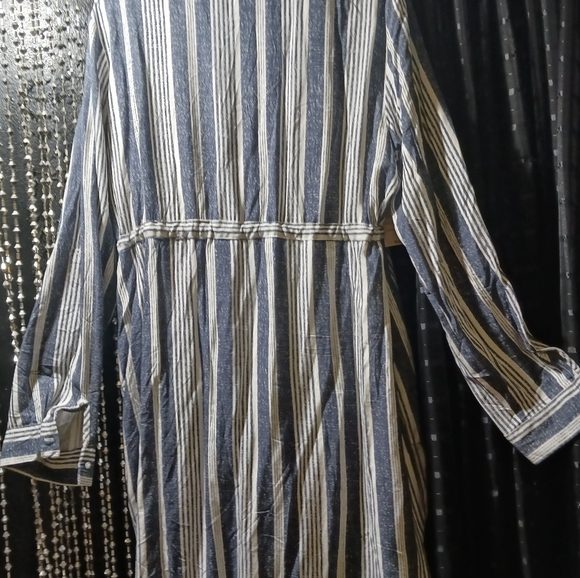 Beautiful Jean inspired blue and white strip summer or fall dress. - Picture 2 of 5